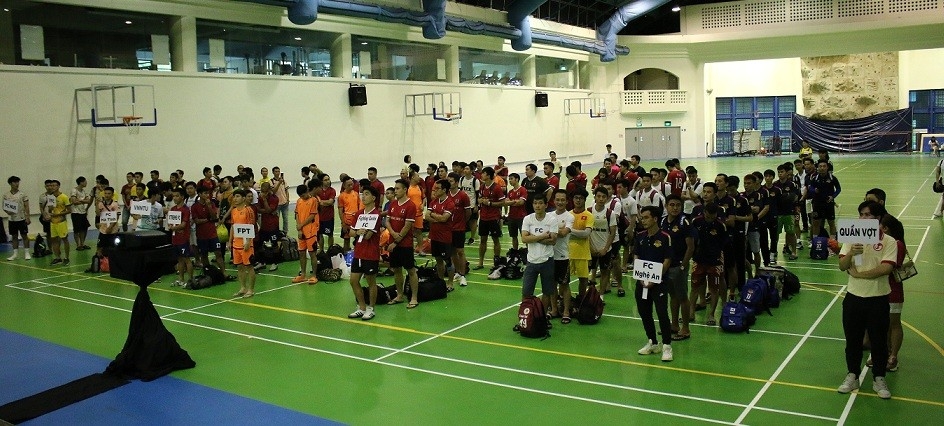 旅居新加坡越南人社群最大体育运动正式开幕
