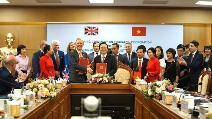 促进越南与英国长期、可持续、优质的教育伙伴关系