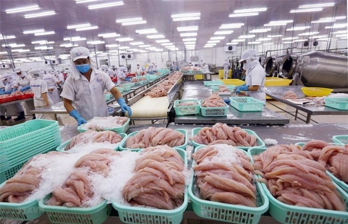 越南海鲜出口商和生产商协会预测，得益于新规定，今年对中国的海鲜出口额将比 2021 年大幅增加70%。（图：越南《投资报》）