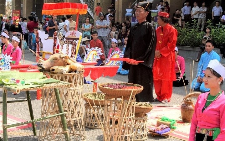Bản in : 和平省芒族竹日历和开夏节正式被列入国家非物质文化遗产名录 | Vietnam+ (VietnamPlus)