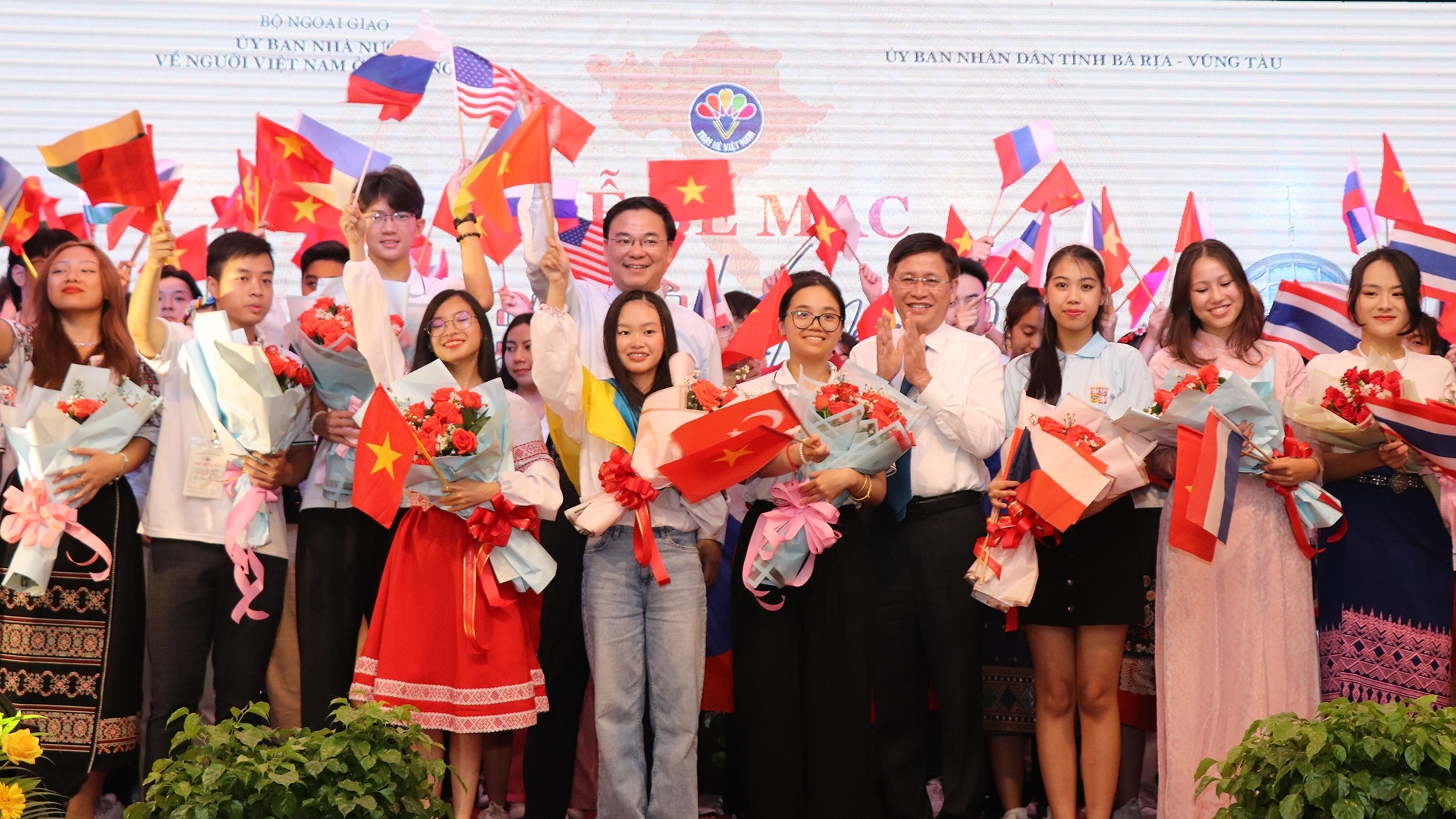 2022越南夏令营： 增进新一代越侨与祖国家乡之间的密切联系