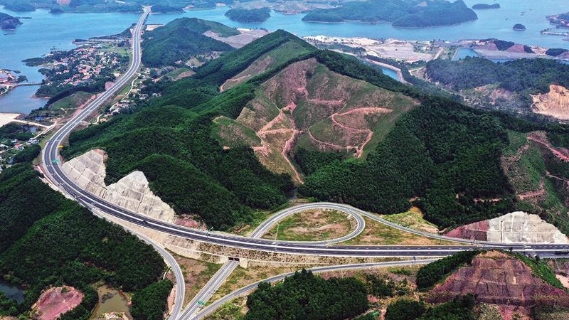 云屯-芒街高速公路于2022年第三季度投入运行