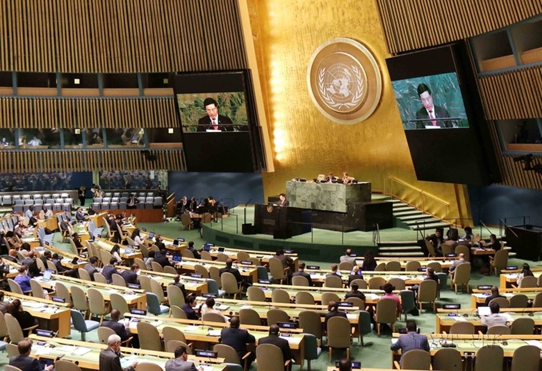 Bản in : 第77届联合国大会：越南政府副总理范平明强调加强国际团结与合作的重要性 | Vietnam+ (VietnamPlus)