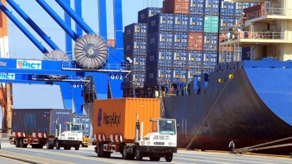 提升货物贸易和进出口物流便利化
