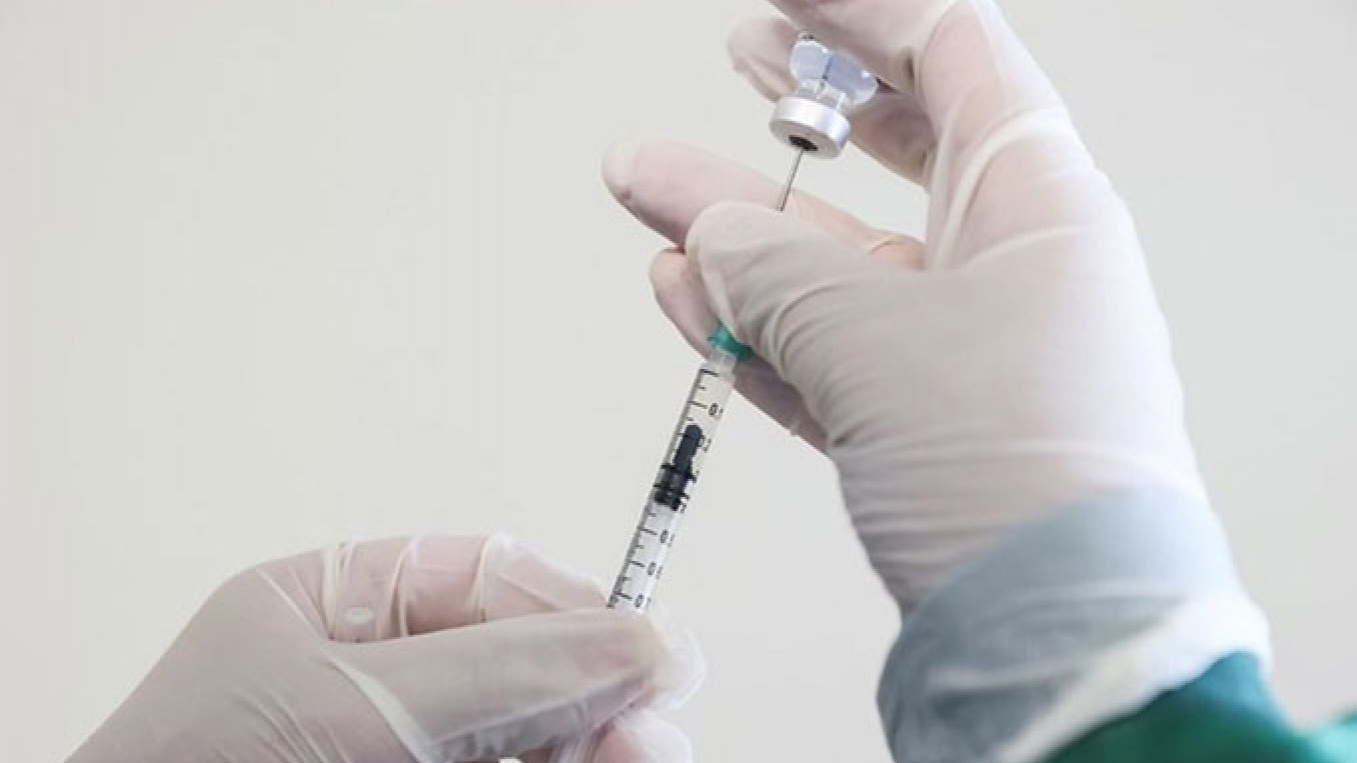 全部在越外国人将于10月31日前获接种疫苗