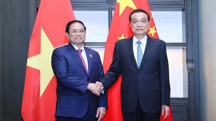 范明政总理会见中国国务院总理李克强