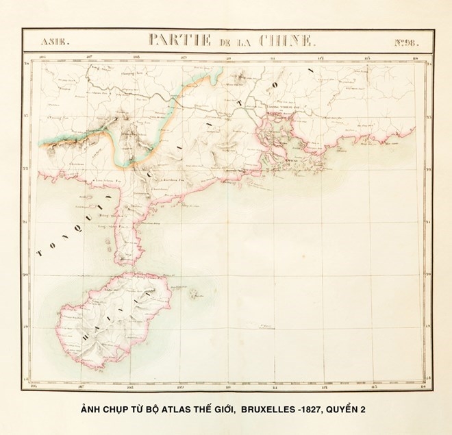 比利时皇家地理院创始人、地理学家菲利普·万德马兰（Philippe Vandermaelen）于1827年编纂共六集的《环球地图集》（Atlas Universel）也证明黄沙和长沙两个群岛归属越南。（图：越通社）