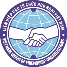 越南友好组织联合会传统日72周年