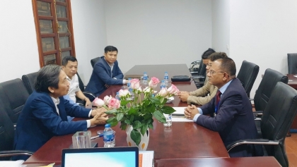 越南-尼泊尔友好协会促进与尼泊尔和平与团结委员会的伙伴关系