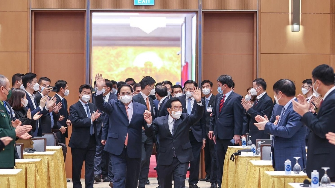 老挝总理潘坎•维帕万圆满结束对越南进行的正式访问