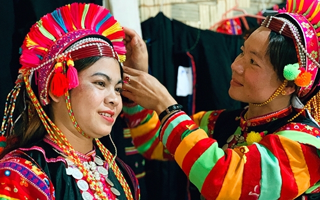 拉祜族独特的传统春节
