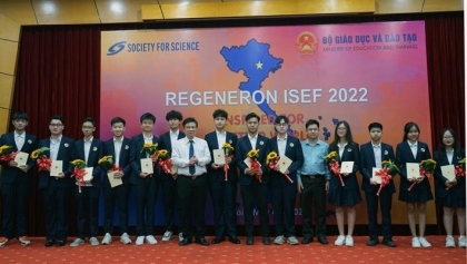 越南学生的7个项目参加2022年国际科学与工程大奖赛