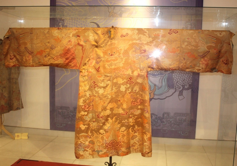 越南古代皇家服饰。