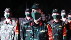 越南军队继续支持胡志明市和南部各省份抗击新冠疫情