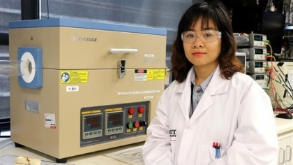 澳大利亚表彰越南女博士的防火材料科研工程