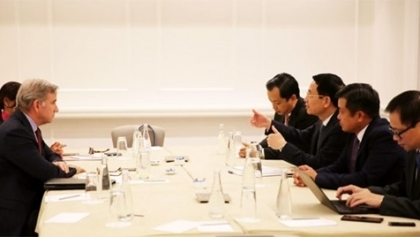越南信息传媒部部长会见美国高通公司总裁