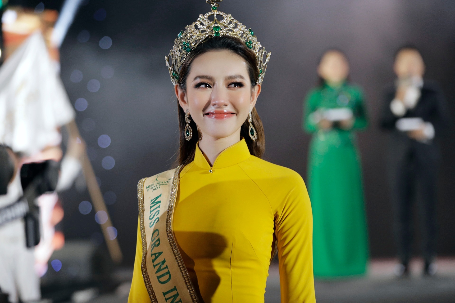 2021年万国小姐大赛冠军阮叔垂仙。