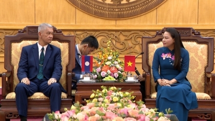 越南宁平省加强与老挝首都万象的合作