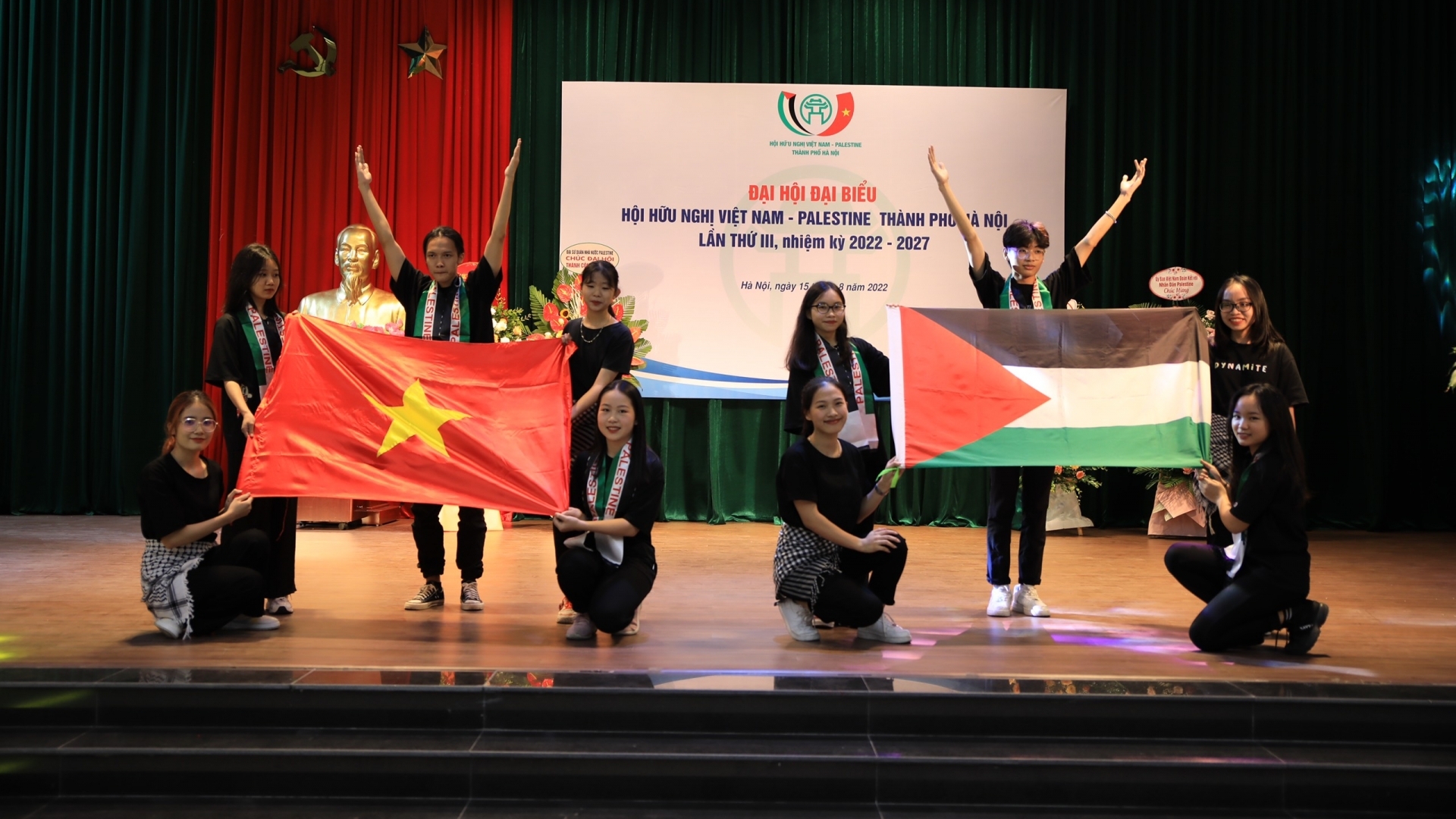 越南与巴勒斯坦促进各领域交流与合作