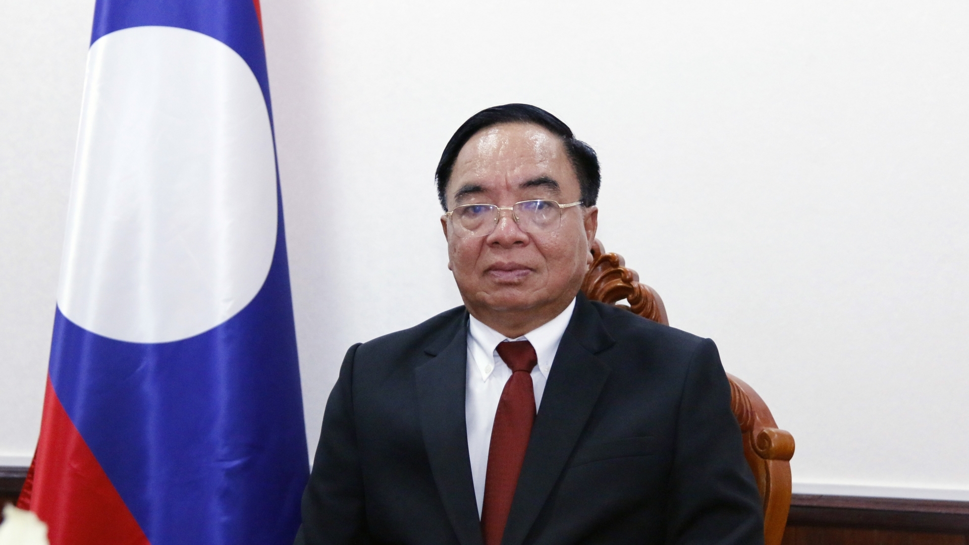 进一步加强越南与老挝在基础设施领域的对接