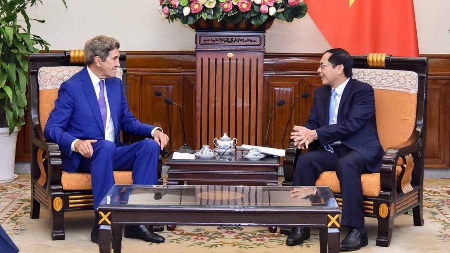 越南外交部部长裴青山会见美国总统气候问题特使约翰·克里
