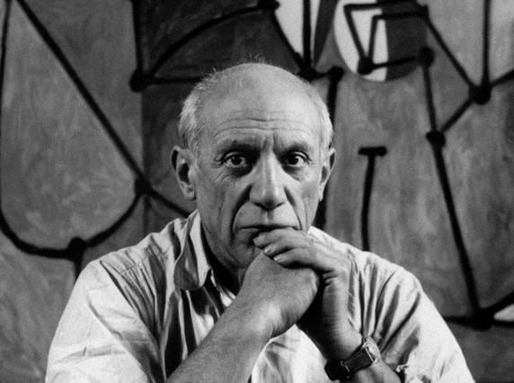画家巴勃罗·鲁伊斯·毕加索 。