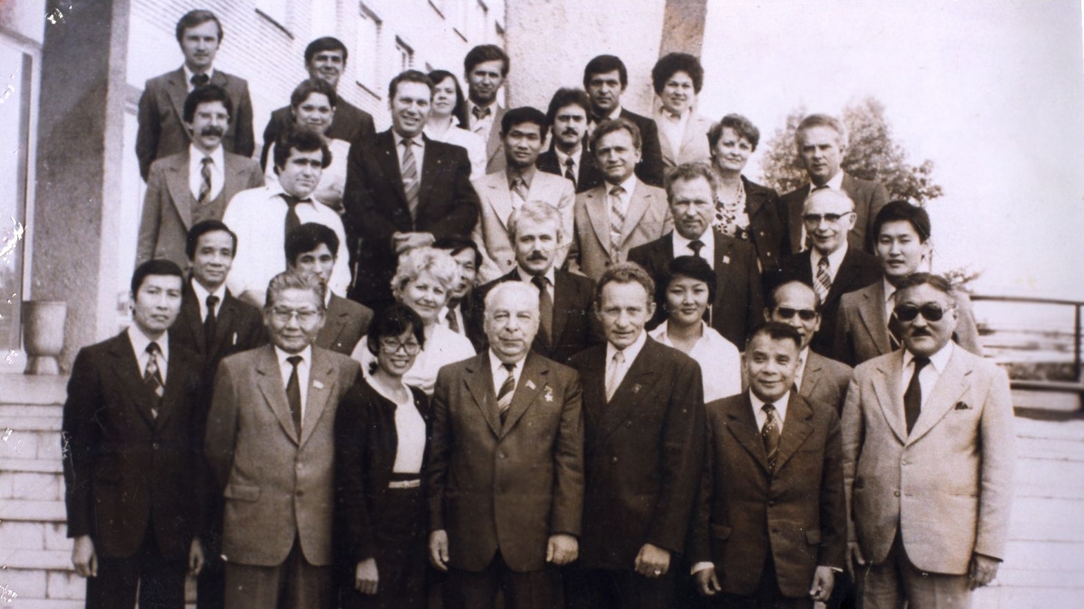 建国卫国时期越南友好组织联合会的形成与发展历程