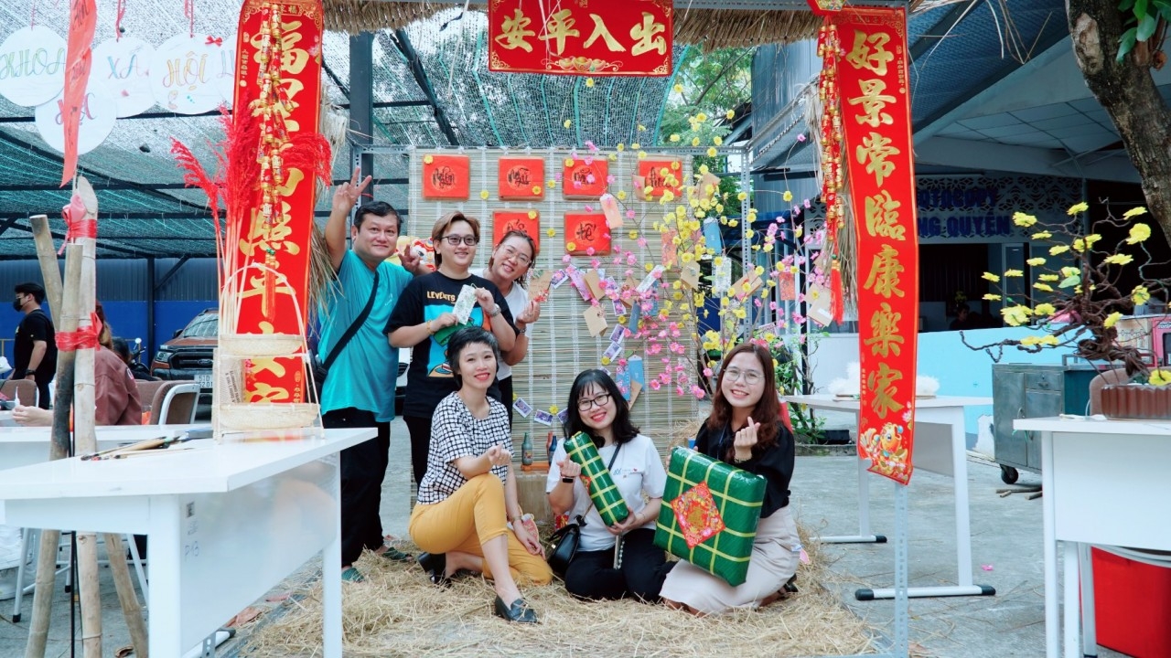 各所学校已开展活动以便提升国际留学对越南传统文化价值观的了解（图：HSU）