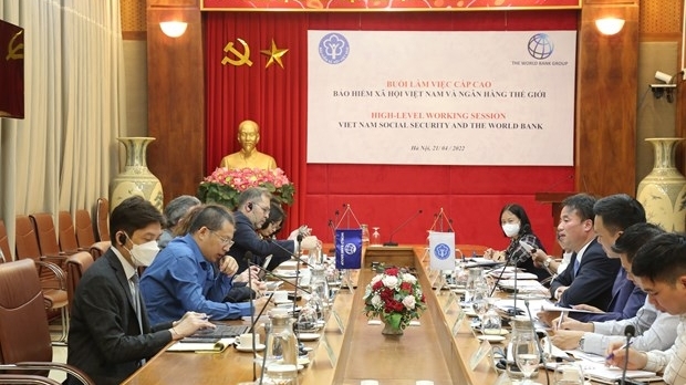 越南社会保险机构与世界银行加强社保和医保领域的合作