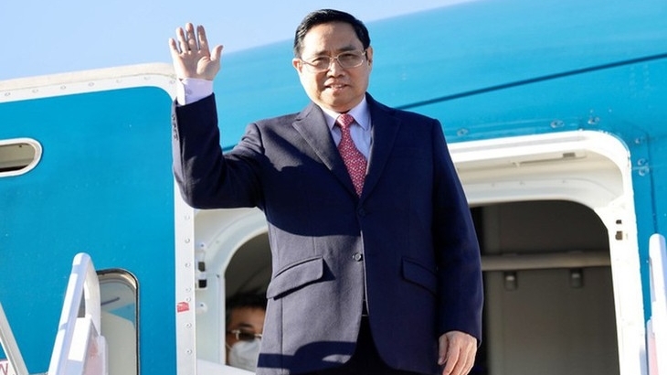 越南政府总理范明政启程出席东盟美国特别峰会，并对美国和联合国进行工作访问