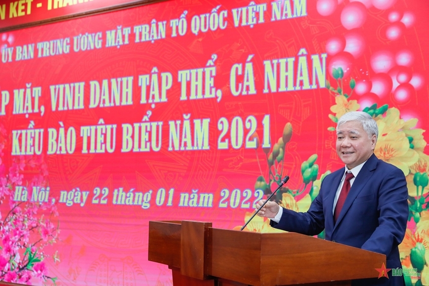 越共中央书记处书记、越南祖国阵线中央委员会主席杜文战