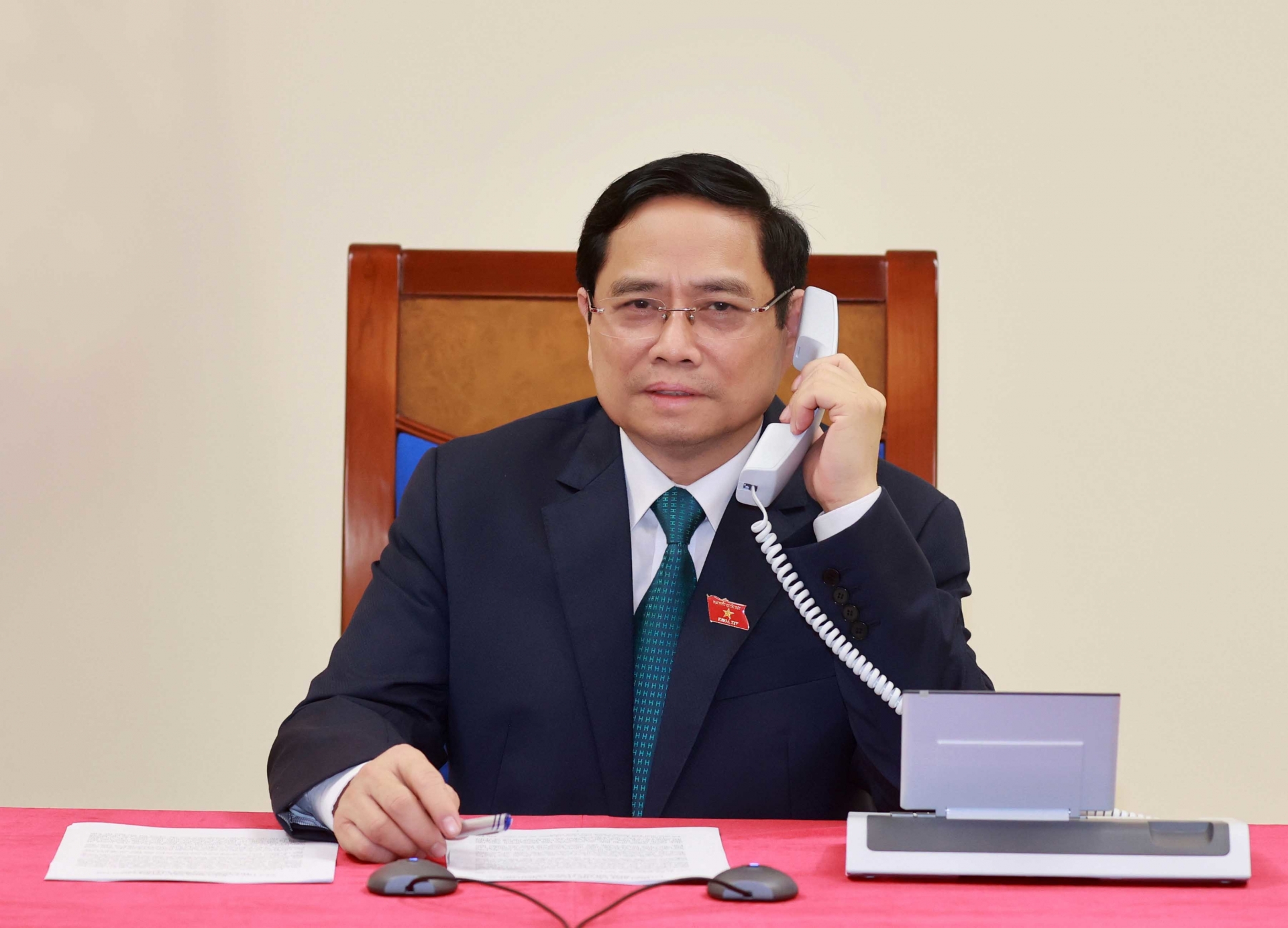 越南政府总理范明政向泰国总理巴育致贺电