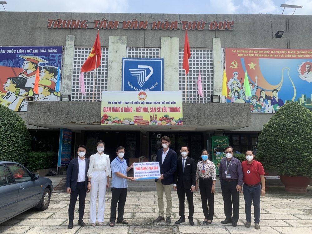 海外越南侨胞捐赠12吨大米支持胡志明市人民抗击新冠肺炎疫情