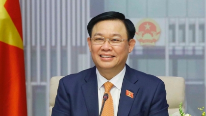 越南国会主席感谢拉脱维亚向越南转让20万剂阿斯利康新冠疫苗