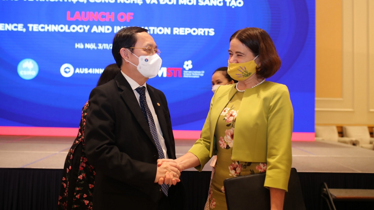 澳大利亚协助越南评估技术对经济增长的影响