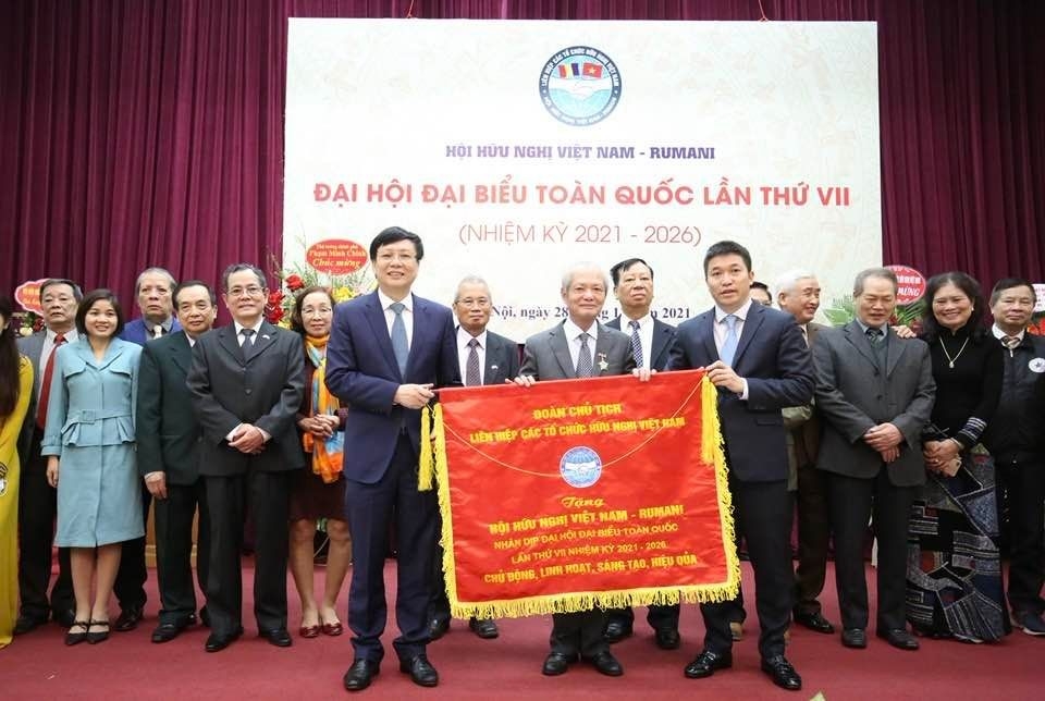胡光利当选越南—罗马尼亚友好协会主席