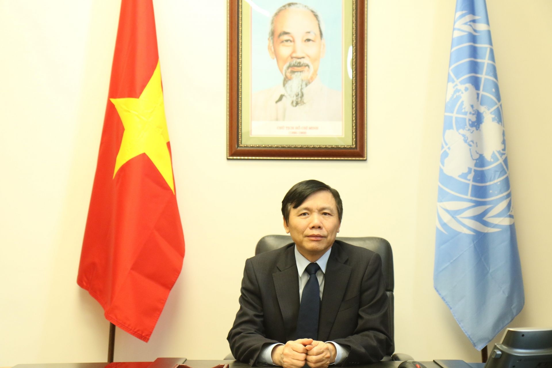 越南常驻联合国代表团团长邓庭贵大使。