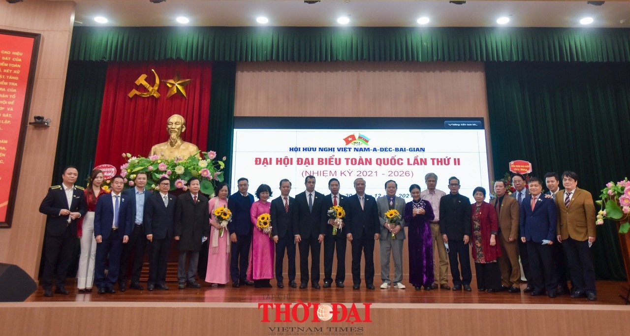 12月30日，越南-阿塞拜疆友好协会第二次全国代表大会以线上和线下方式结合举行