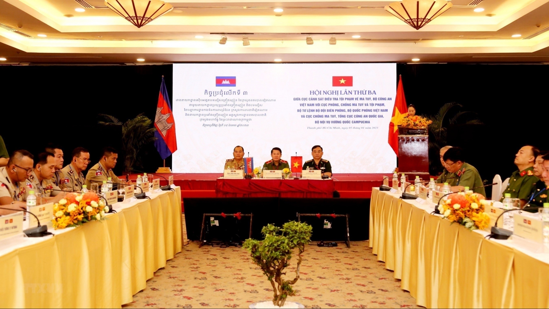 越南与柬埔寨加强预防和打击跨国毒品犯罪合作