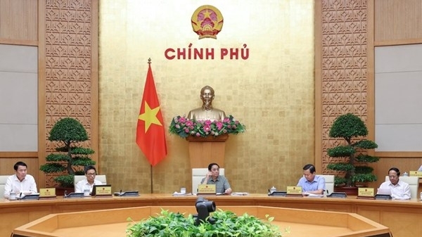 越南政府总理主持召开9月份立法工作专题会议
