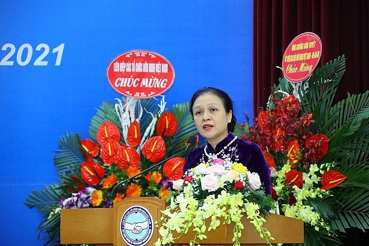 阮芳娥大使在大会上发表讲话