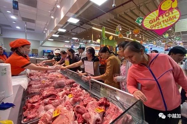 越南财政部建议下调鸡肉、猪肉进口税