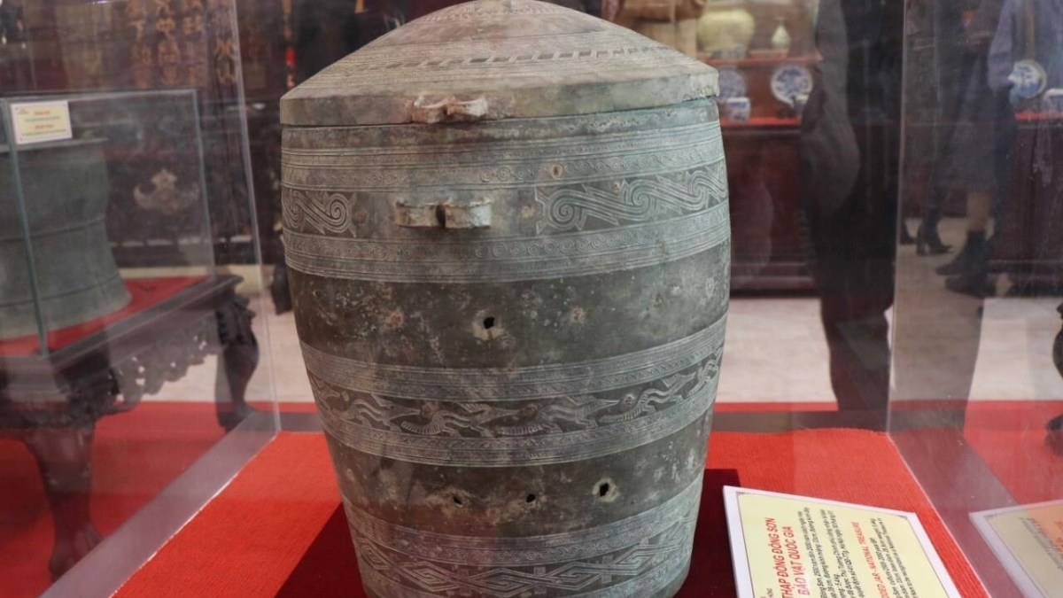 东山文化青铜罐被列入国家级宝物名单