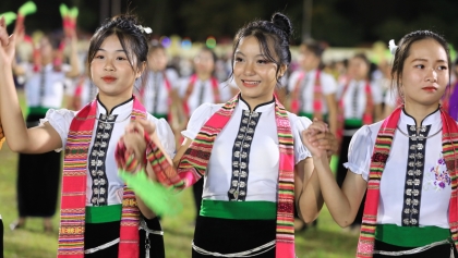 泰族摇摆舞艺术——越南西北地区的骄傲