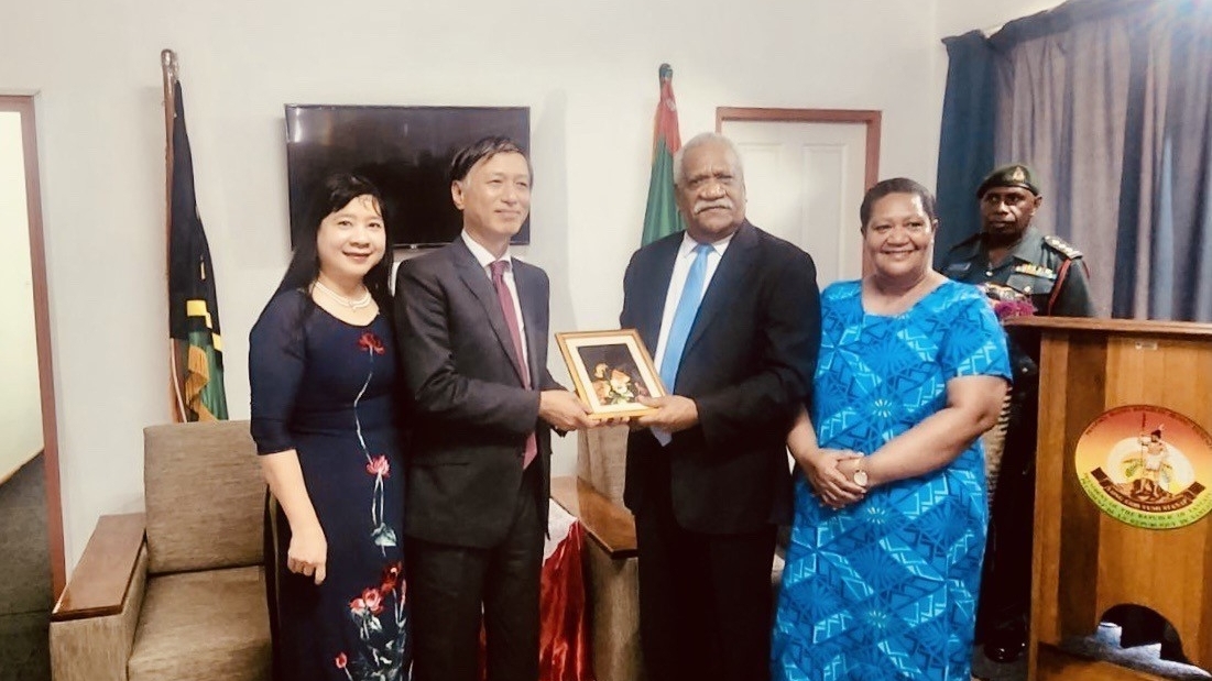 瓦努阿图愿与越南在农应对气候变化和卫生等新领域的合作