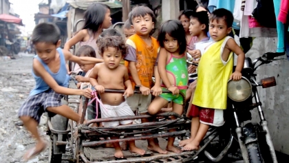 菲律宾儿童人口减少，年龄中位数增加