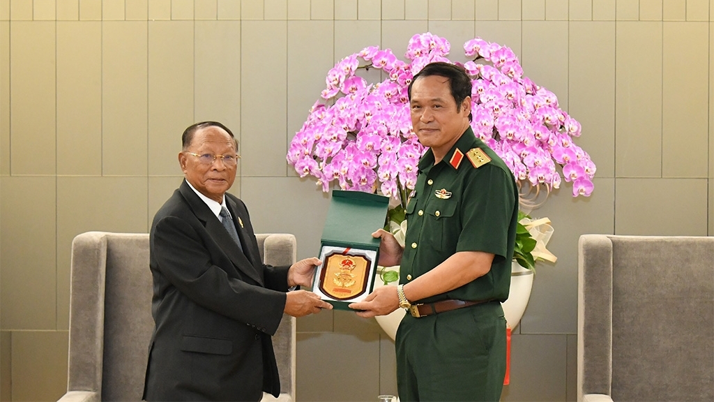 柬埔寨王国国会主席高度评价Viettel集团