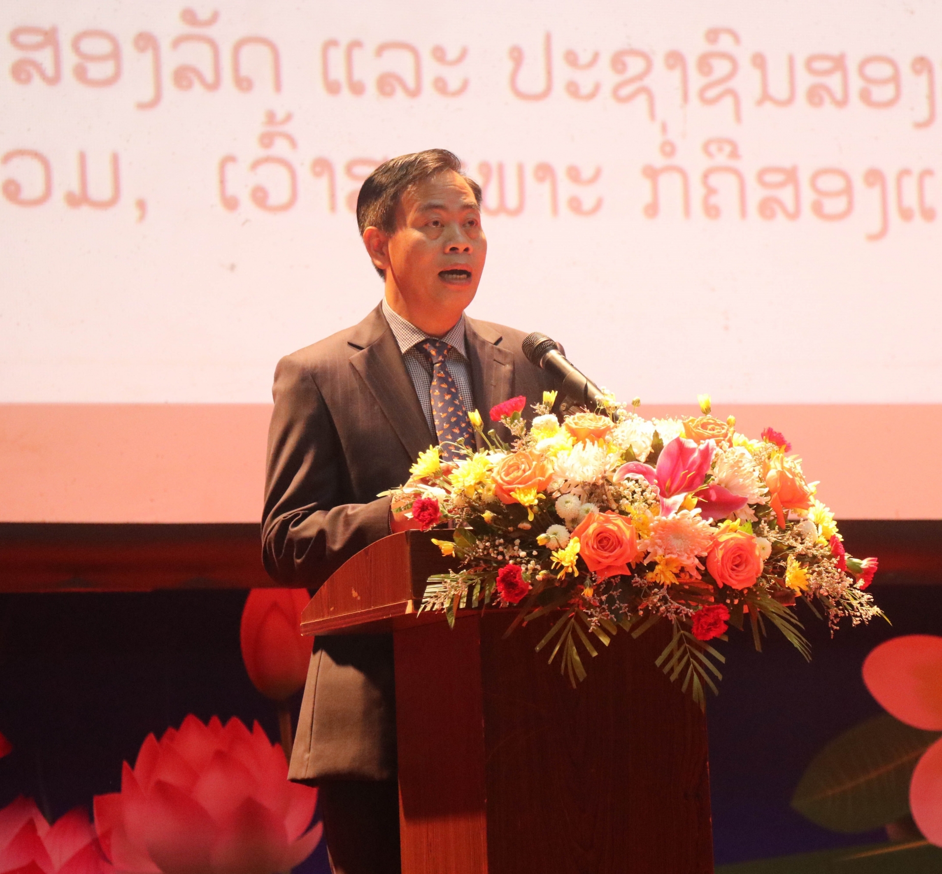 广治省省委常务副书记阮登光在纪念典礼上发表讲话。图自越通社