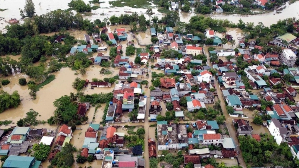 越南政府总理指示集中精力克服第四号台风的后果