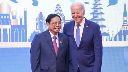 越南政府总理范明正会见美国总统乔·拜登